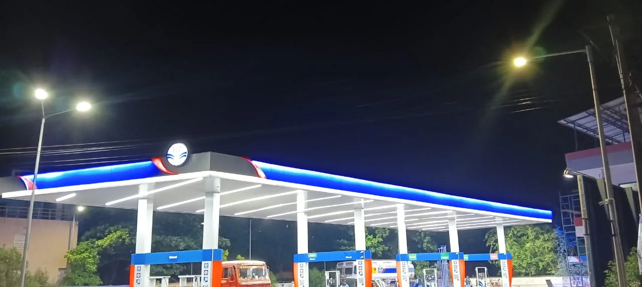 Canopy Fascia Lighting Work at S V Filling Station — photo 3 of 4