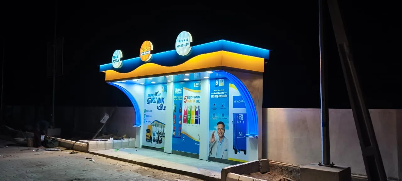 Integrated Canopy at Jannu Karthik Filling Station — photo 6 of 6